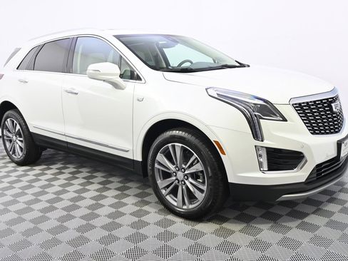 New 2025 Cadillac XT5 Premium Luxury w/ LPO, Floor Liner Package image 8