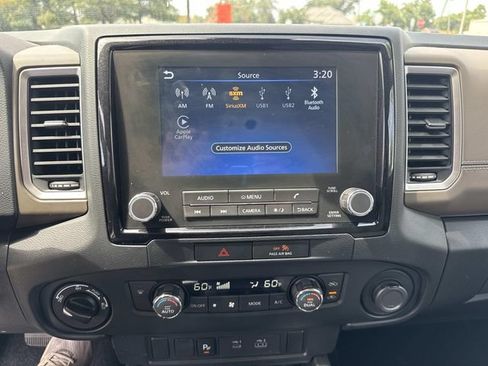 Used 2022 Nissan Frontier SV w/ Technology Package AWD/4WD image 24
