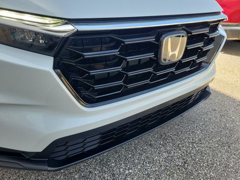 Used 2024 Honda CR-V EX image 12