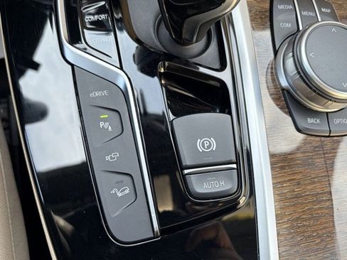 Used 2020 BMW X3 xDrive30e w/ Premium Package image 27