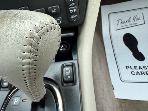 Used 1997 Cadillac Seville SLS w/ Leather/Lumbar Pkg image 28