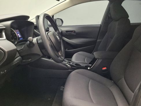 Used 2022 Toyota Corolla LE FWD image 17