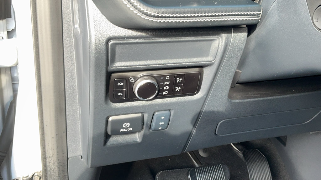 Certified 2025 Ford F150 Lightning Platinum w/ Dark Elements Package AWD/4WD image 26