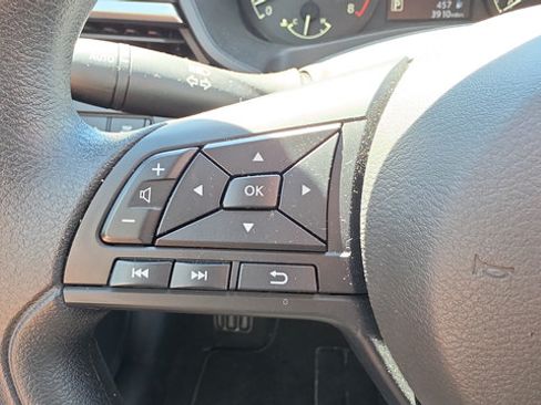 Certified 2025 Nissan Altima 2.5 S FWD image 13
