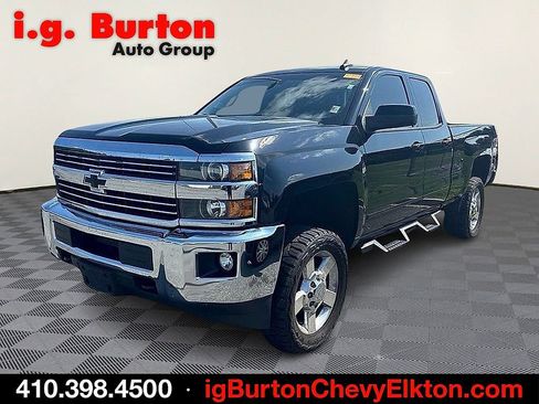 Used 2017 Chevrolet Silverado 2500 LT w/ LT Convenience Package AWD/4WD image 3