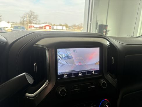 Used 2022 Chevrolet Silverado 1500 LTZ image 15