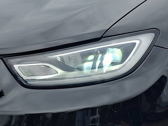 Used 2025 Chrysler Pacifica Select FWD image 9