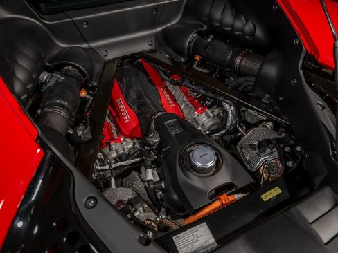 Used 2021 Ferrari SF90 Stradale AWD/4WD image 25