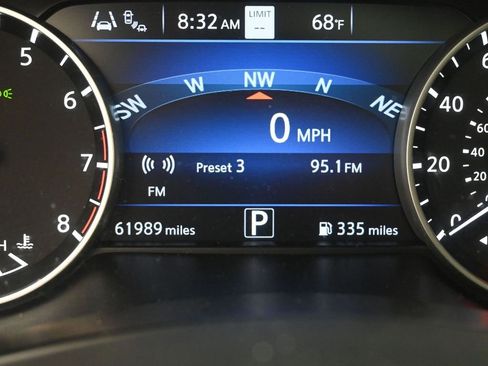 Used 2023 Nissan Murano SL w/ SL Moonroof Package image 10