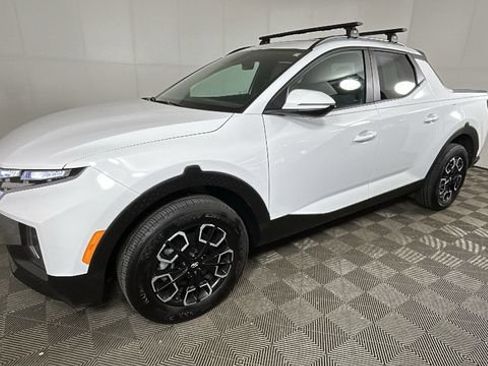 Used 2023 Hyundai Santa Cruz SEL Premium AWD/4WD image 7