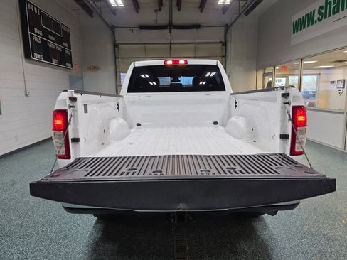 Used 2021 RAM 2500 Big Horn image 21