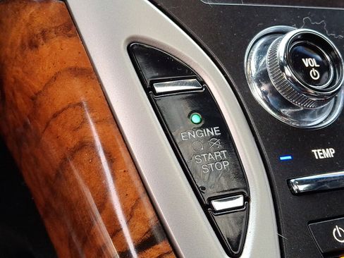 Used 2020 Lincoln Nautilus Reserve image 28