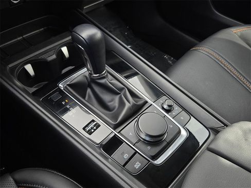 Certified 2025 MAZDA CX-50 AWD 2.5 S w/ Premium Plus Pkg image 19