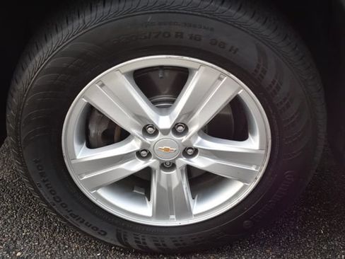 Used 2019 Chevrolet Trax LT w/ LT Convenience Package AWD/4WD image 43