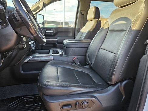 Used 2020 Chevrolet Silverado 3500 LTZ w/ LTZ Premium Package image 15