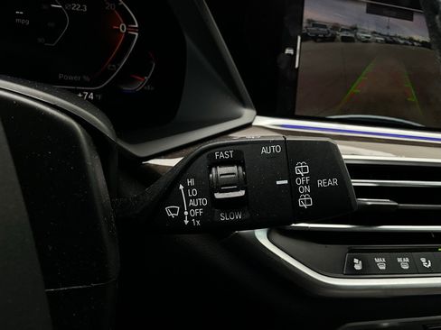 Used 2023 BMW X5 xDrive40i w/ Luxury Seating Package image 45