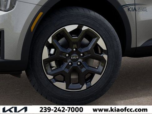 New 2026 Kia Sorento S image 9