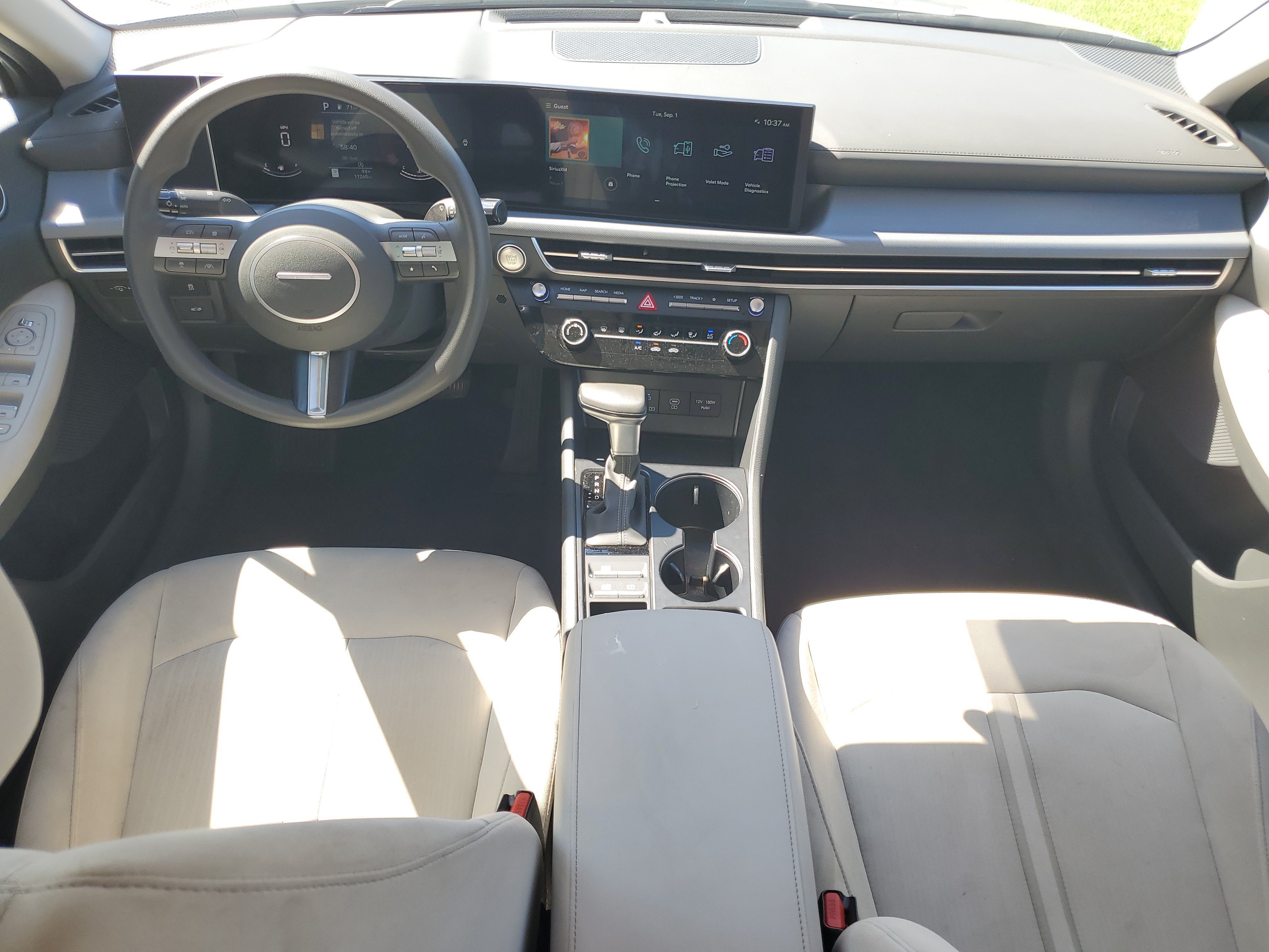 Used 2025 Hyundai Sonata SE FWD image 28