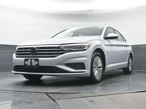 Used 2019 Volkswagen Jetta S w/ Driver Assistance Package FWD image 22