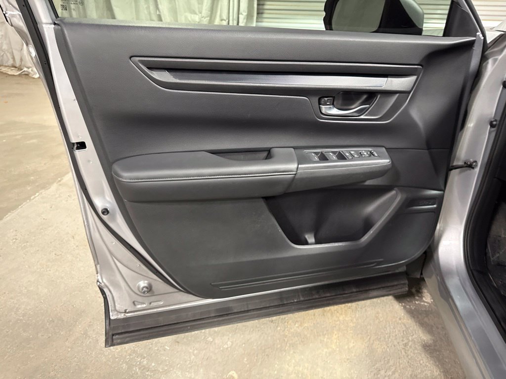 Used 2024 Honda CR-V LX image 21