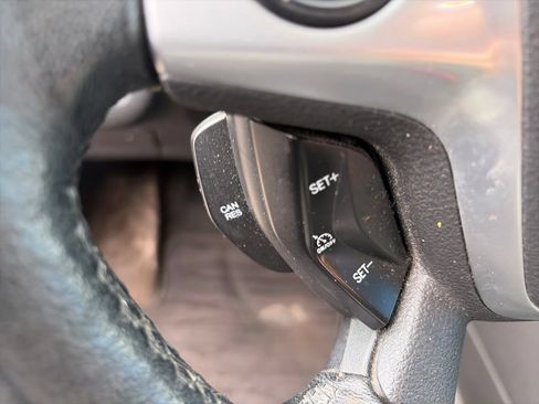 Used 2014 Ford Escape Titanium w/ Equipment Group 401A AWD/4WD image 22