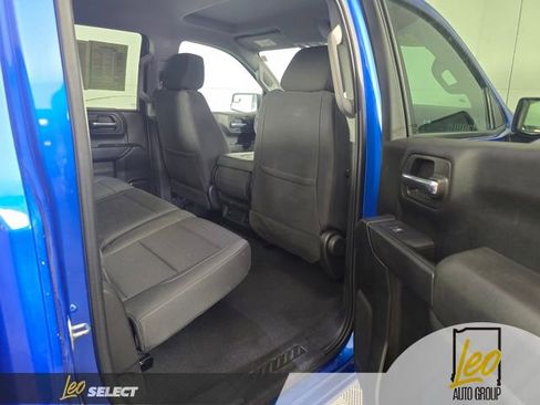 Used 2023 Chevrolet Silverado 1500 Custom w/ LPO, Dark Essentials Package AWD/4WD image 18