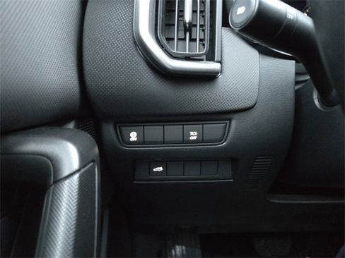 Used 2023 MAZDA CX-50 2.5 S w/ Preferred Plus Pkg image 21