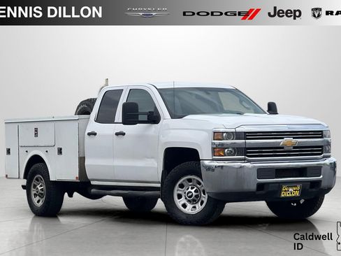 Used 2015 Chevrolet Silverado 3500 W/T image 1