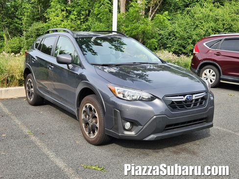 Certified 2022 Subaru Crosstrek 2.0i Premium w/ Moonroof Package AWD/4WD image 1