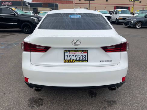 Used 2014 Lexus IS 250 w/ Navigation Package image 4
