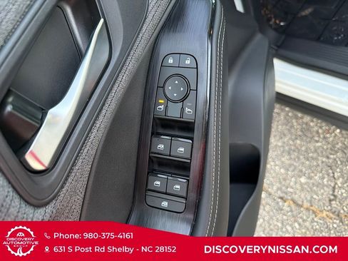 Certified 2023 Nissan Rogue SV image 11