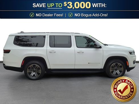 Used 2024 Jeep Wagoneer L Series II w/ Flexible Seating Group image 8