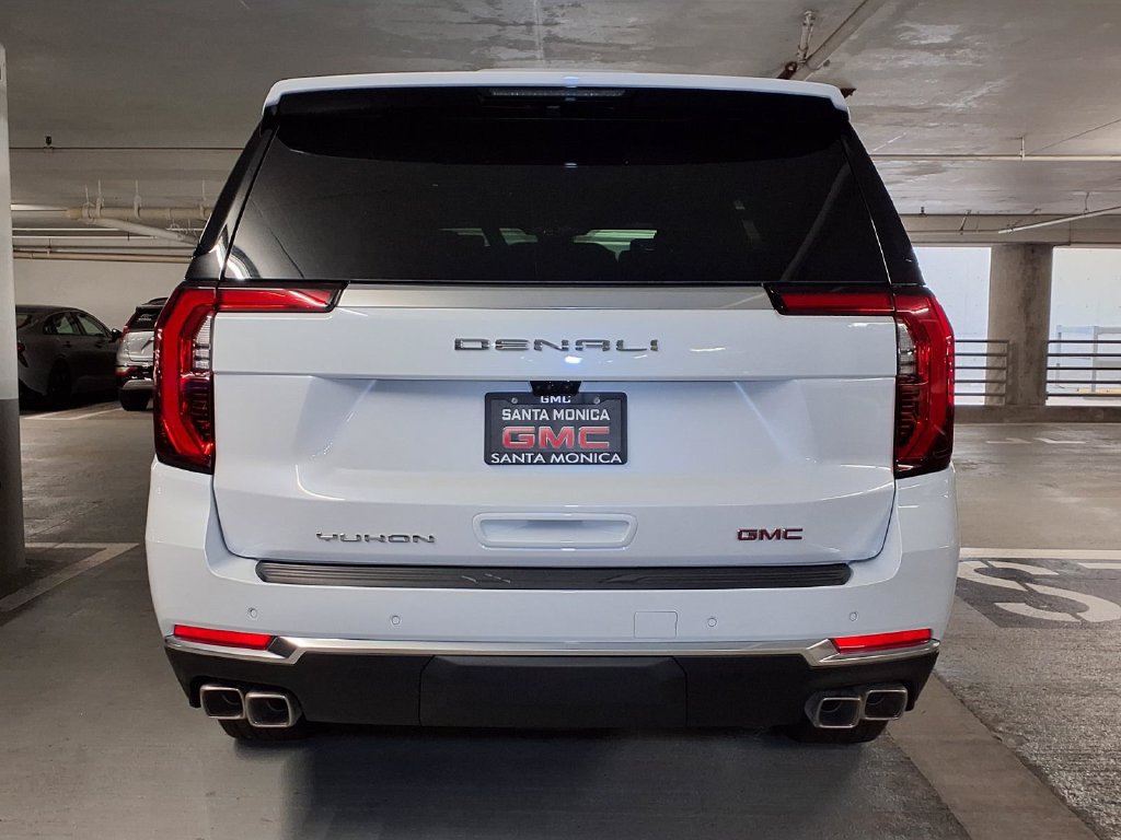 New 2026 GMC Yukon Denali w/ Advanced Technology Package RWD image 9