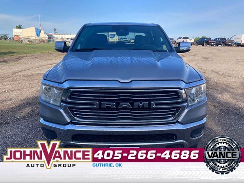 Used 2024 RAM 1500 Laramie AWD/4WD image 10