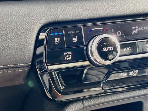 New 2026 Honda Pilot Elite image 16