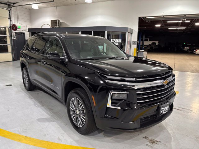 Used 2026 Chevrolet Traverse LT w/ Driver Confidence Package AWD/4WD image 4