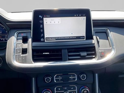 Used 2024 Chevrolet Tahoe LT RWD image 9