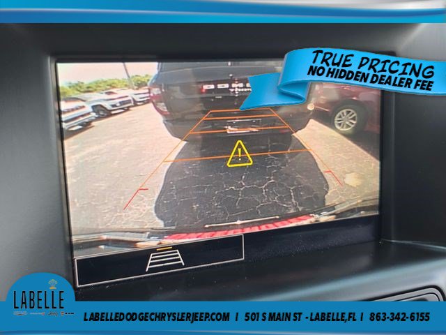 Used 2024 GMC Terrain SLE w/ Driver Convenience Package FWD image 25