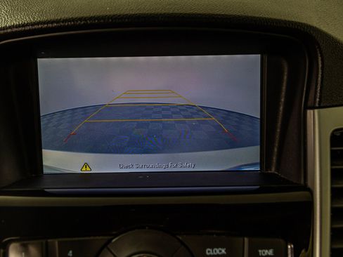 Used 2015 Chevrolet Cruze LT image 15