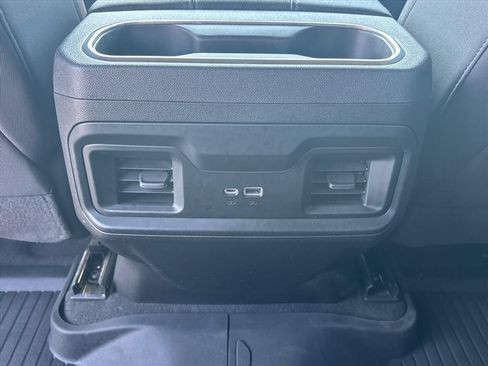 Used 2022 Chevrolet Silverado 1500 RST AWD/4WD image 19