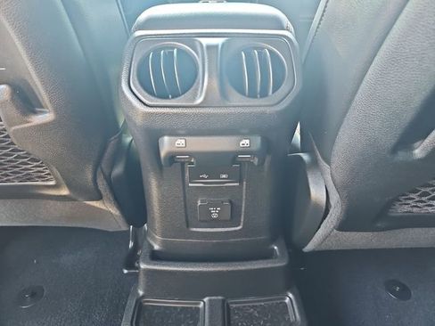 Used 2020 Jeep Wrangler Unlimited Rubicon image 21