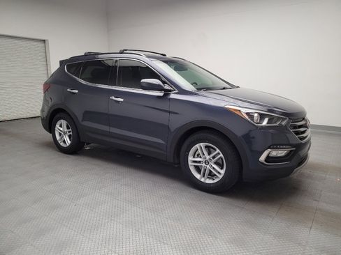 Used 2017 Hyundai Santa Fe Sport image 11