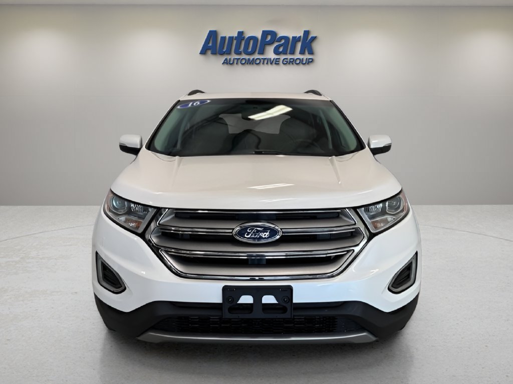 Used 2016 Ford Edge SEL w/ Equipment Group 201A AWD/4WD image 2