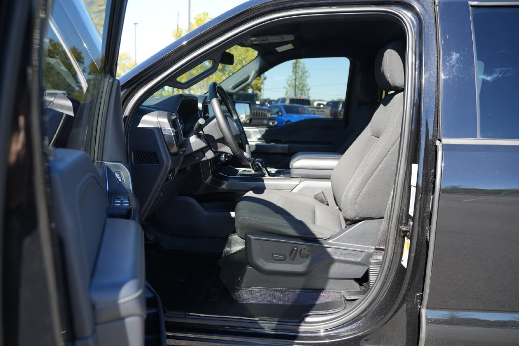 Used 2023 Ford F150 XLT w/ Equipment Group 302A High AWD/4WD image 12