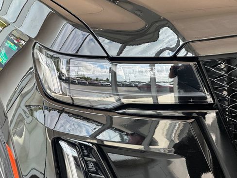 Certified 2024 Cadillac Escalade ESV V w/ LPO, ONYX Package AWD/4WD image 42