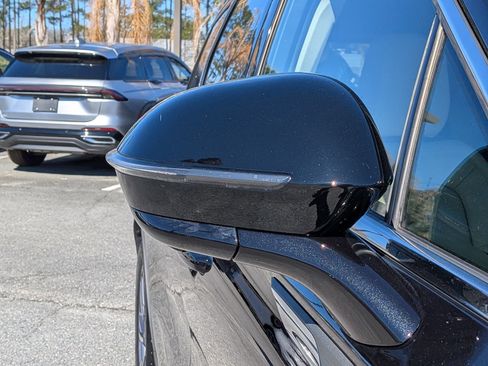 Used 2025 Lincoln Corsair FWD w/ Equipment Group 101A image 14