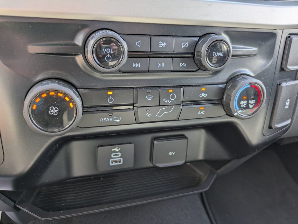 Used 2024 Ford F250 XL w/ STX Appearance Package AWD/4WD image 11