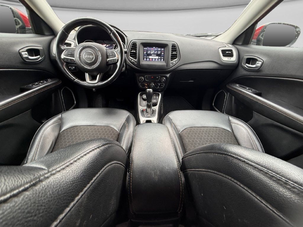 Used 2021 Jeep Compass Latitude w/ Convenience Group AWD/4WD image 24