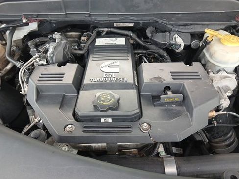 Used 2021 RAM 3500 Big Horn w/ Level B Equipment Group image 32