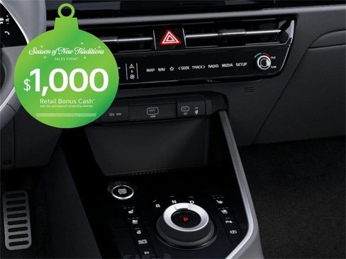 New 2025 Kia Niro SX Touring image 23